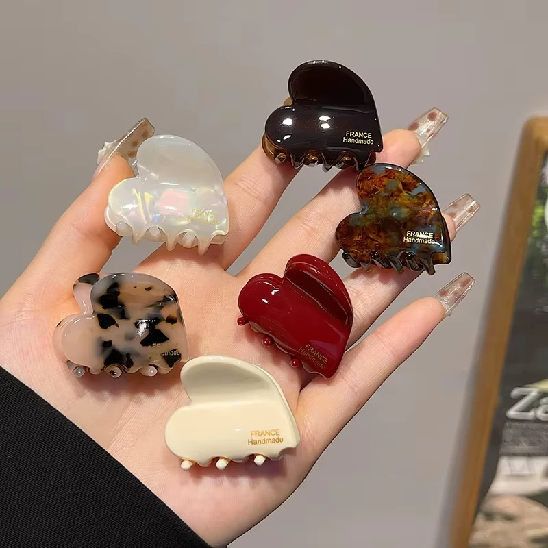 Small Hair Claw Acetate Hair C - Travel Accessories Aesthetic recension och pris