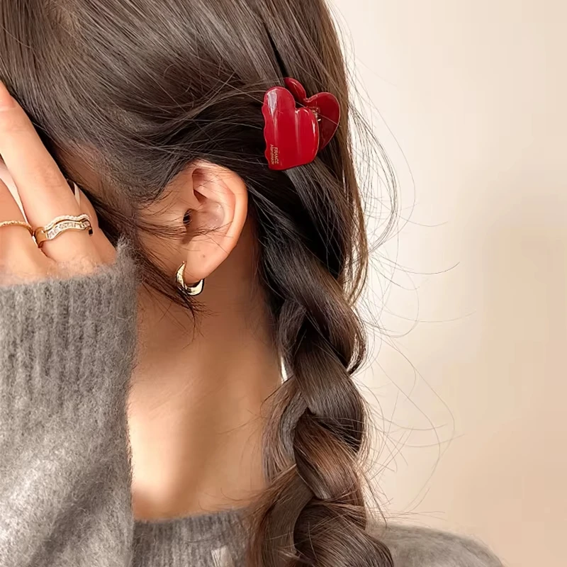 Small Hair Claw Acetate Hair C - Travel Accessories Aesthetic recension och pris